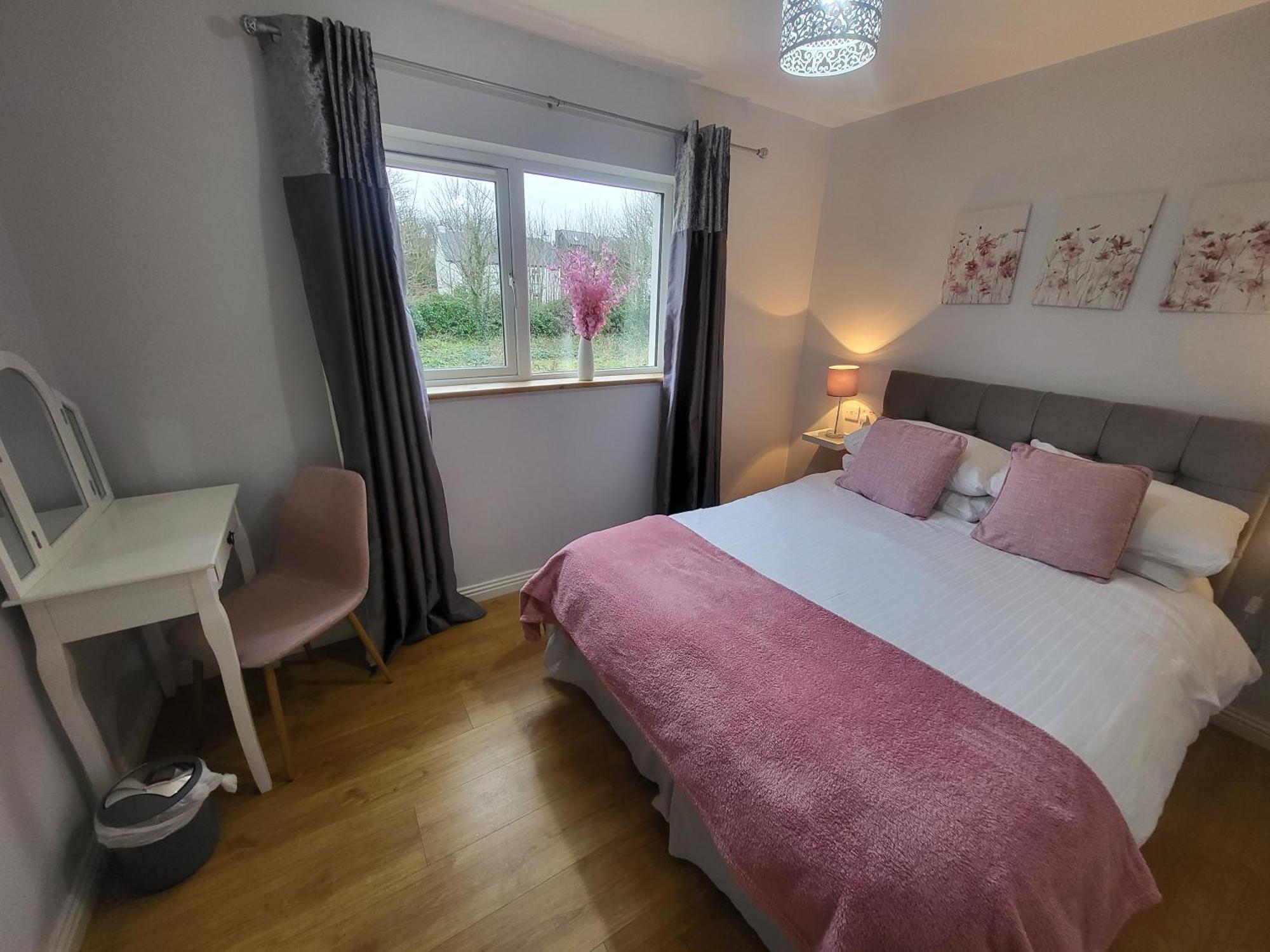 Kilronan Holiday Homes ภายนอก รูปภาพ